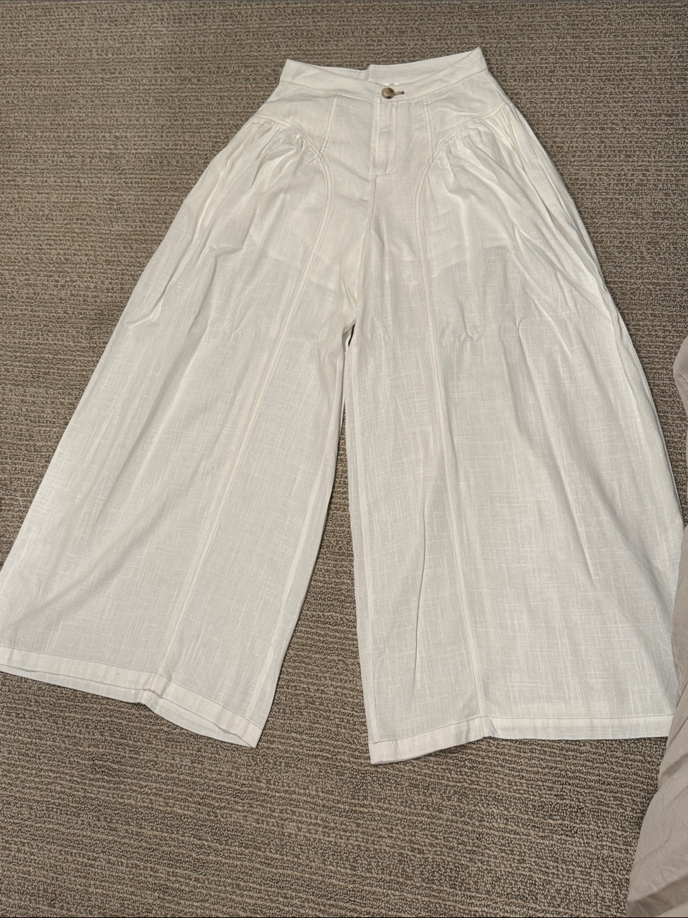 vestique Cream Wide-Leg High Waist Linen-Blend Palazzo Pants